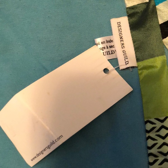 Lot of 4 throw pillow cases designer’s guild artsy - Picture 3 of 7